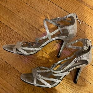 silver lulu townsend strappy heels